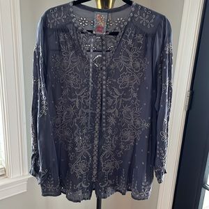 Johnny Was sz S embroidered with cutouts greyish/navy  button up shirt.